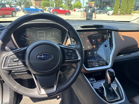 Used 2025 Subaru Outback Touring XT w/ Popular Package #2 image 6