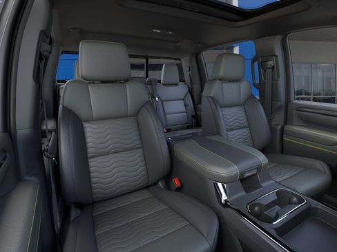 New 2026 Chevrolet Silverado 2500 ZR2 image 16