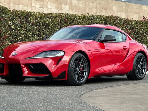 Used 2026 Toyota Supra Premium image 8