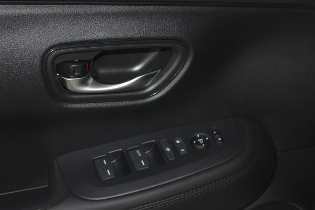 New 2027 Honda HR-V LX image 13