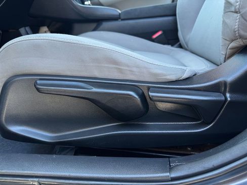 Used 2019 Honda Civic LX image 32