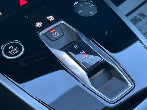 Used 2024 Audi Q4 e-tron Premium w/ Convenience Package image 27