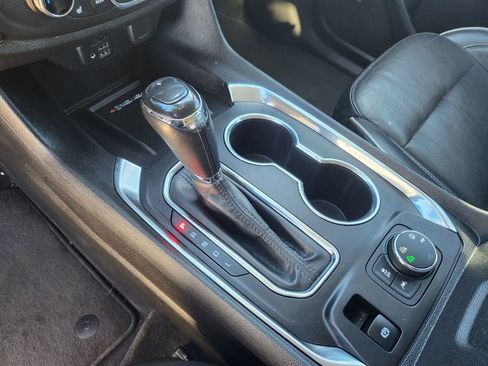 Used 2020 Chevrolet Traverse High Country image 30