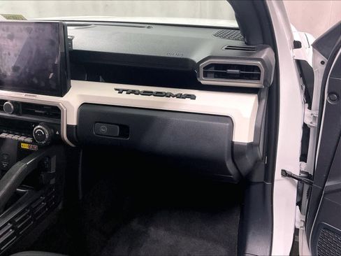 Used 2024 Toyota Tacoma TRD Off-Road w/ TRD Off Road Upgrade Package image 13