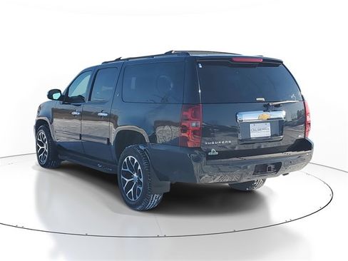 Used 2012 Chevrolet Suburban LT w/ Luxury Package image 2