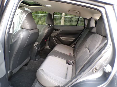 Used 2024 Subaru Crosstrek 2.0i Premium AWD/4WD image 19