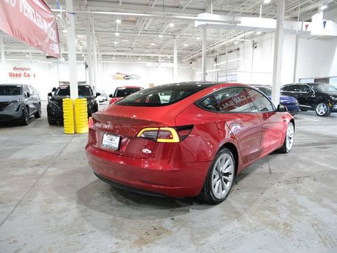 Used 2023 Tesla Model 3 Standard Range image 12