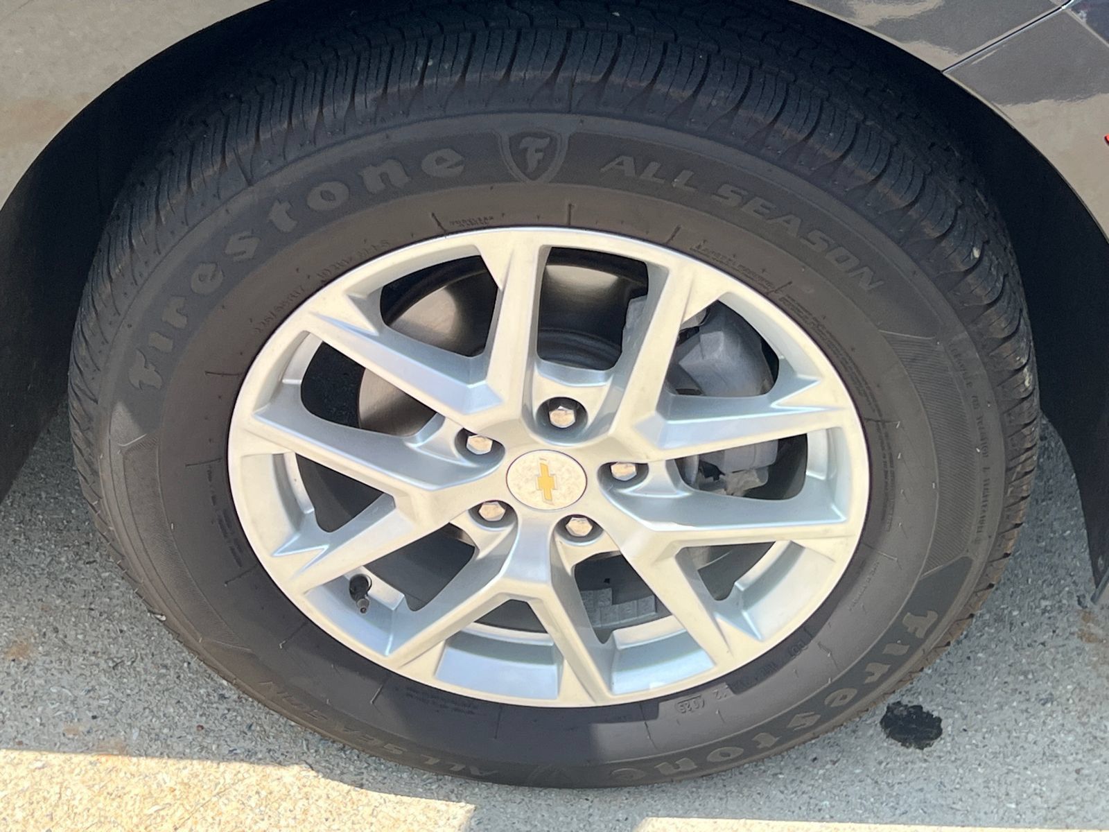 Used 2023 Chevrolet Equinox LT FWD image 13