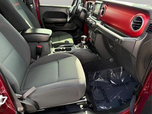 Used 2021 Jeep Gladiator Rubicon image 26