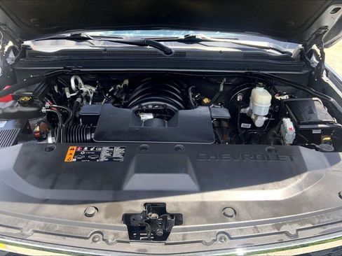 Used 2019 Chevrolet Tahoe LT AWD/4WD image 10