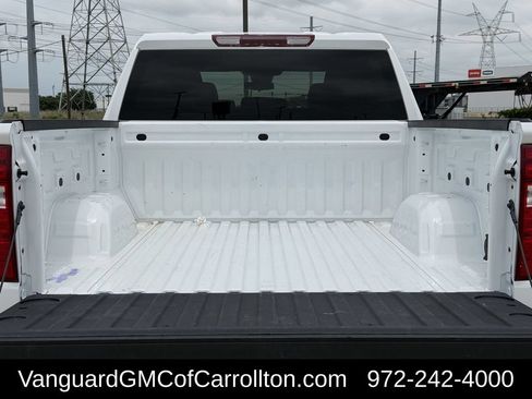 Used 2025 Chevrolet Silverado 1500 LT AWD/4WD image 32
