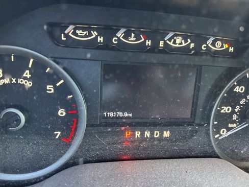 Used 2019 Ford F150 XLT w/ Equipment Group 302A Luxury image 6