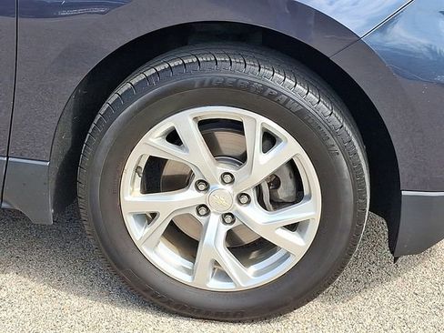 Used 2018 Chevrolet Equinox LT AWD/4WD image 8