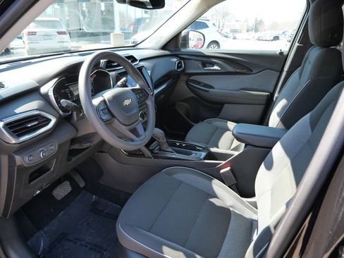 Used 2023 Chevrolet TrailBlazer LT w/ Convenience Package image 28