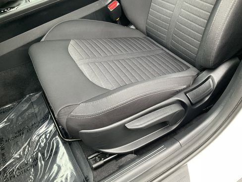 Used 2025 Kia K5 LXS FWD image 29