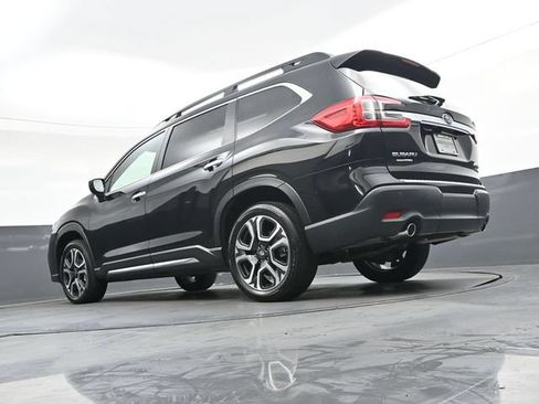 Used 2025 Subaru Ascent Touring w/ Popular Package #2 AWD/4WD image 33