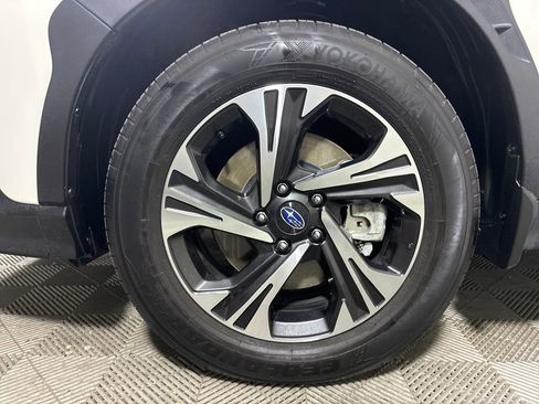 Used 2024 Subaru Crosstrek 2.0i Premium AWD/4WD image 36
