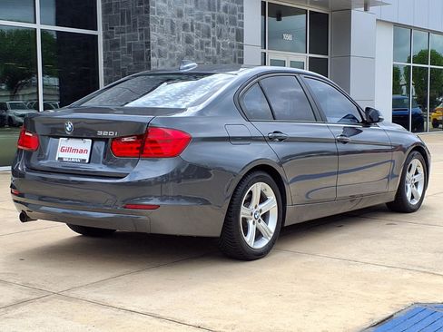 Used 2013 BMW 320i Sedan RWD image 24