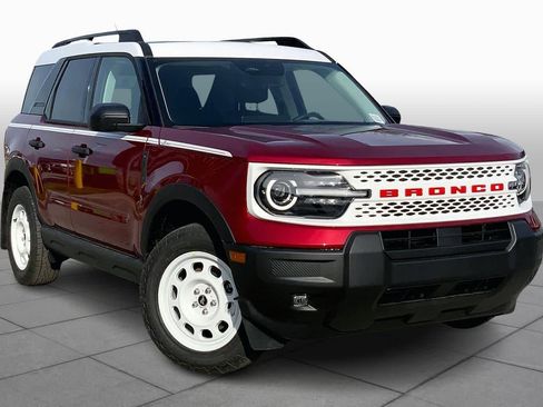 New 2026 Ford Bronco Sport Heritage w/ Convenience Package AWD/4WD image 2