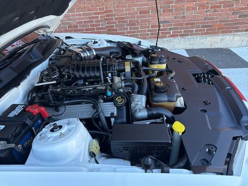 Used 2010 Ford Mustang Shelby GT500 image 38