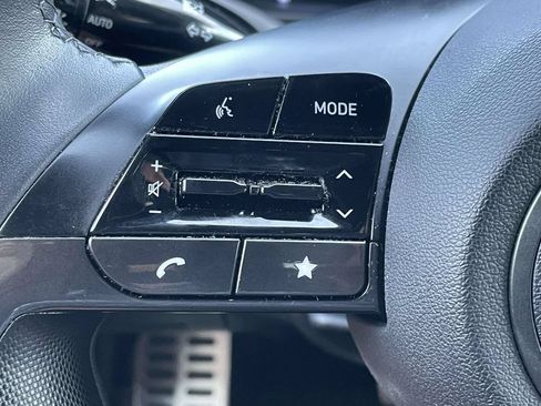 Certified 2025 Hyundai Elantra Sport FWD image 20