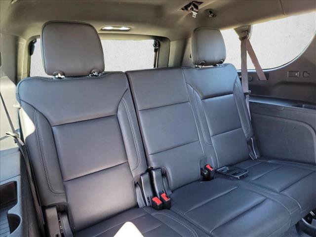 Used 2022 Chevrolet Suburban Z71 w/ Z71 Off-Road Package AWD/4WD image 22