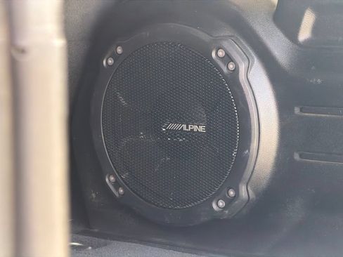 Used 2020 Jeep Wrangler Unlimited Sahara AWD/4WD image 34