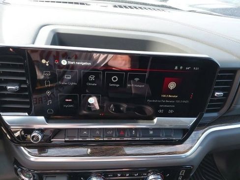 New 2026 GMC Sierra 1500 SLE w/ Max Trailering Package image 19