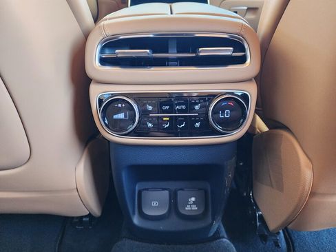 Used 2024 Genesis GV80 3.5T w/ Prestige Package image 84