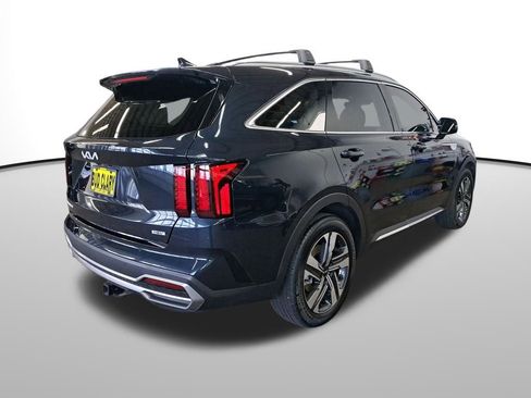 Used 2023 Kia Sorento EX image 6