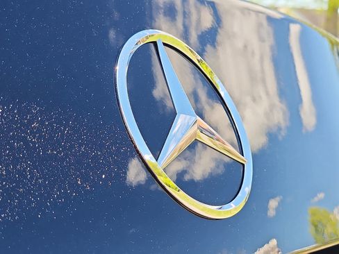 Used 2025 Mercedes-Benz C 300 4MATIC Sedan image 30