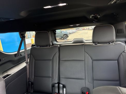 New 2025 Chevrolet Tahoe High Country image 14