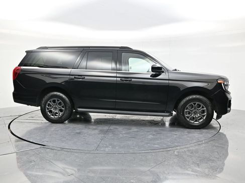 Certified 2025 Ford Expedition Max Active image 4