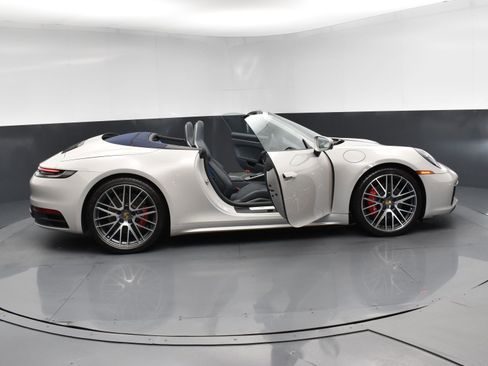 Used 2023 Porsche 911 Carrera S image 33