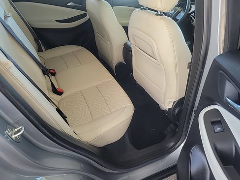 Used 2023 Buick Encore GX Essence w/ Experience Buick Package FWD image 13