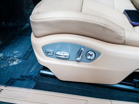 New 2026 Porsche Macan image 26