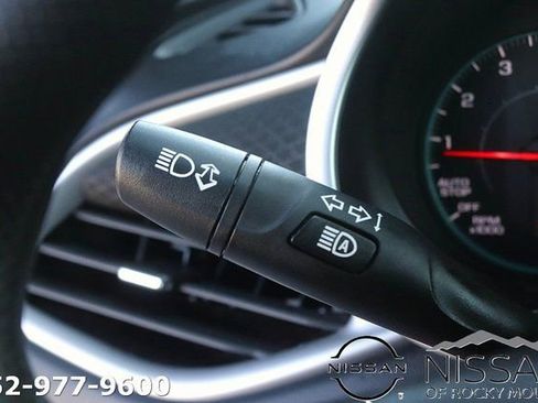Used 2024 Chevrolet Malibu LT FWD image 25
