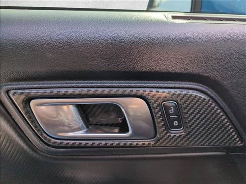 Used 2020 Ford Mustang Coupe RWD image 19