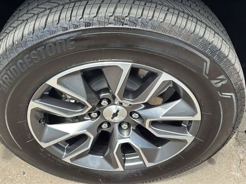 Certified 2025 Chevrolet Silverado 1500 RST RWD image 11