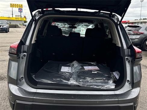 New 2026 Nissan Rogue S image 13