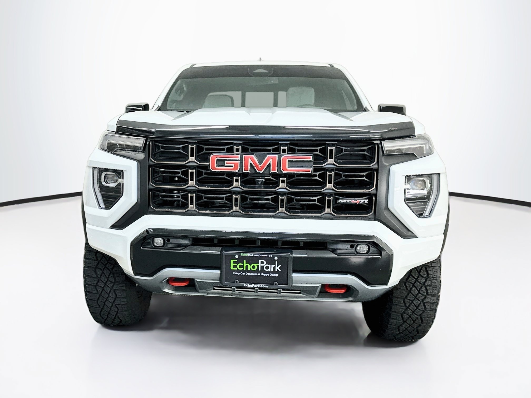Used 2024 GMC Canyon AT4X AWD/4WD image 2