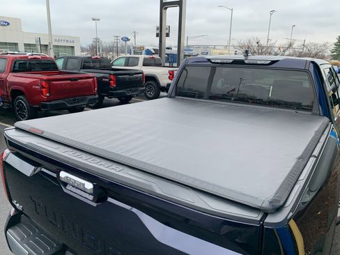 Used 2023 Toyota Tundra Limited image 13