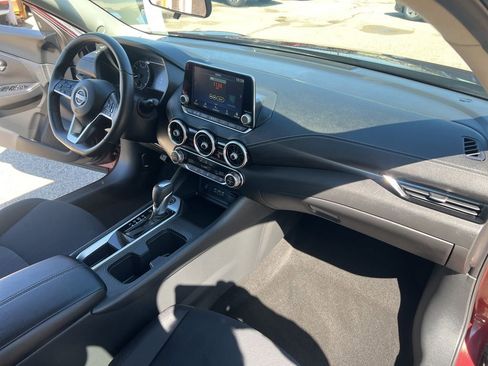 Used 2024 Nissan Sentra SV w/ All-Weather Package image 20