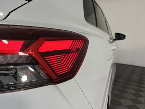 Certified 2024 Audi Q4 e-tron Prestige image 8