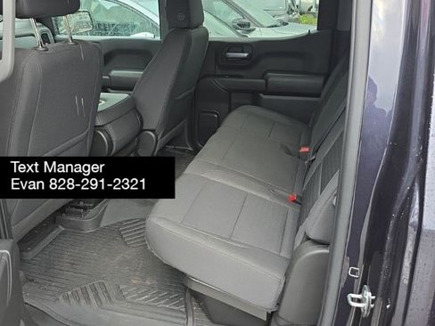 Used 2022 Chevrolet Silverado 1500 Custom AWD/4WD image 4