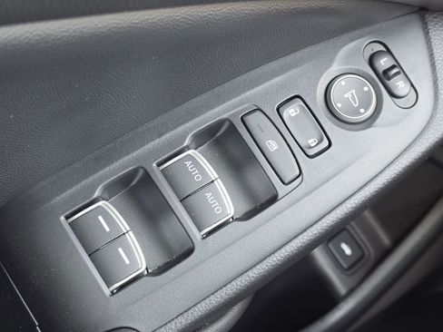 Used 2022 Honda Accord Sport image 13