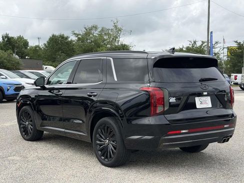 Used 2024 Hyundai Palisade Calligraphy AWD/4WD image 11