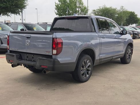 Used 2023 Honda Ridgeline Sport image 3