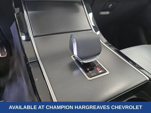 Used 2025 Land Rover Range Rover Velar Dynamic SE AWD/4WD image 21