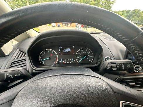 Used 2020 Ford EcoSport SES image 7